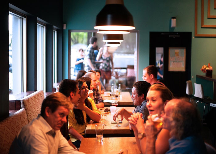 Keeping restaurant busy Keeping restaurant busy